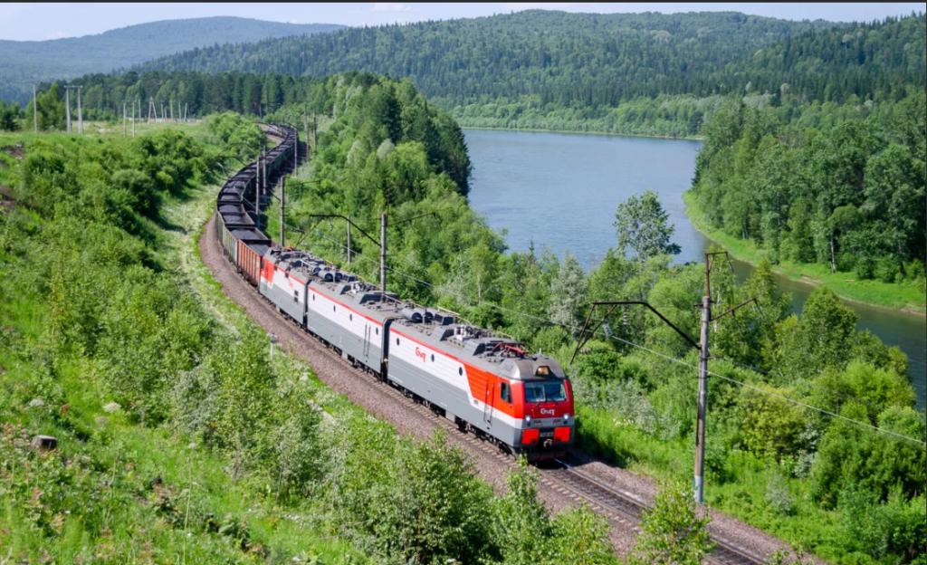 путешествуем по России поездом